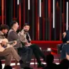 «Проваливай отсюда!» Виктор Дробыш выгнал Гарика Харламова со сцены Comedy Club